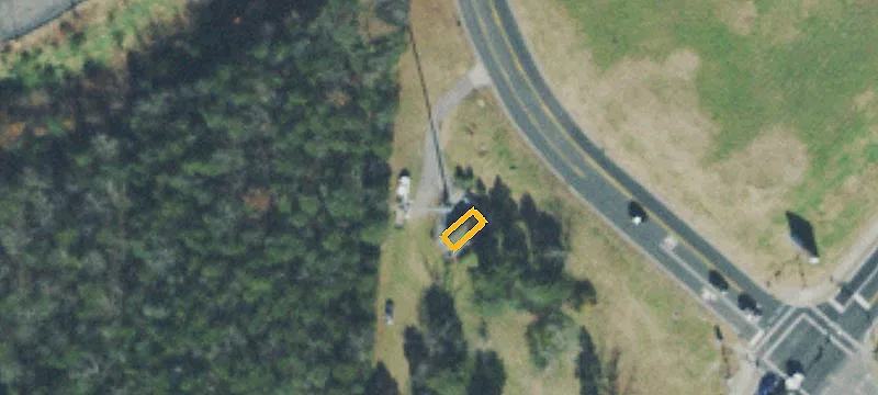 880 Isabella Ln