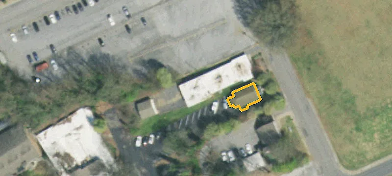 210 Memorial Dr