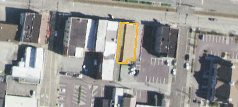 255 Main St