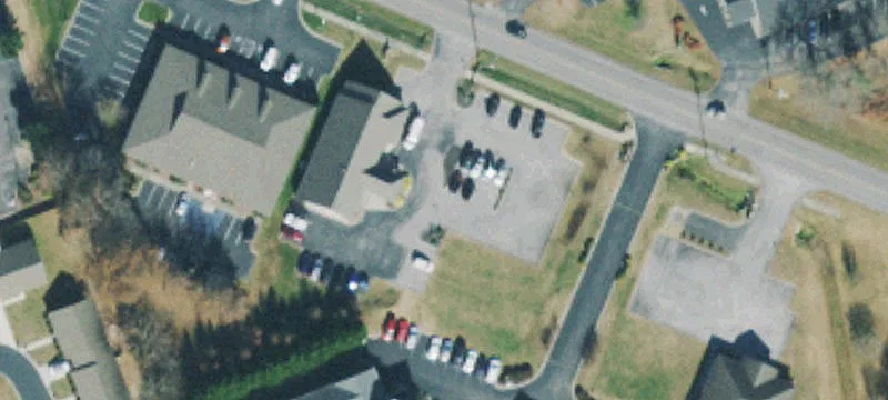 715 Kings Ln