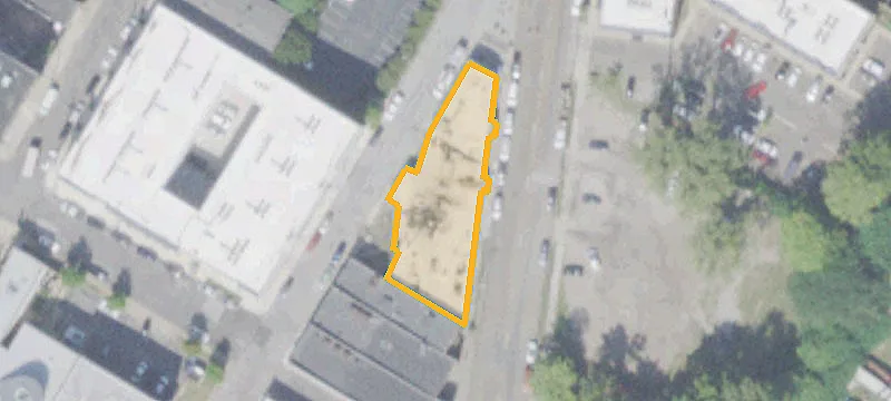 383 Saint Martin St