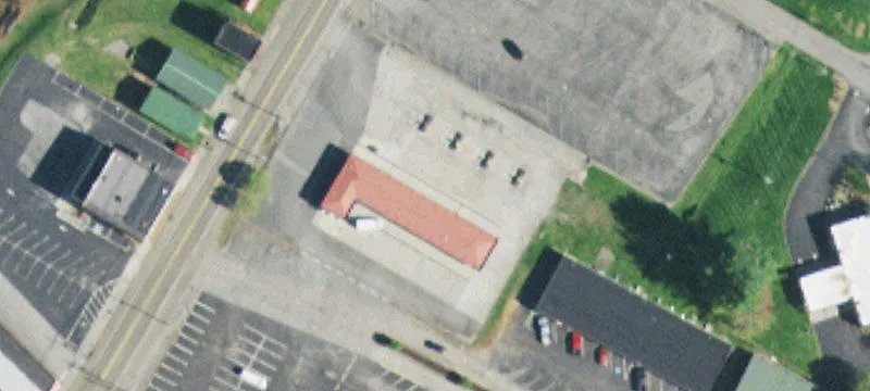 1724 Main St