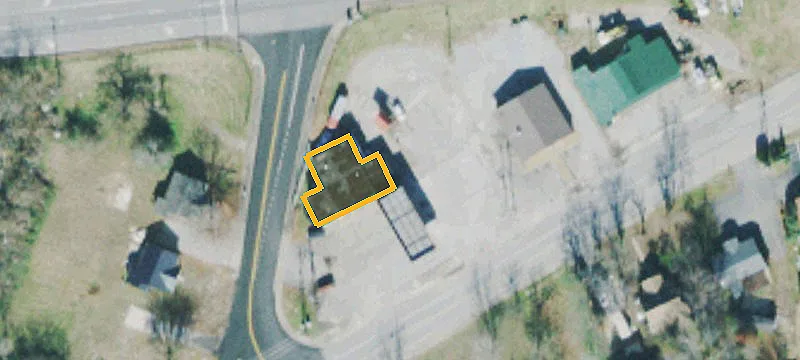 709 Main St