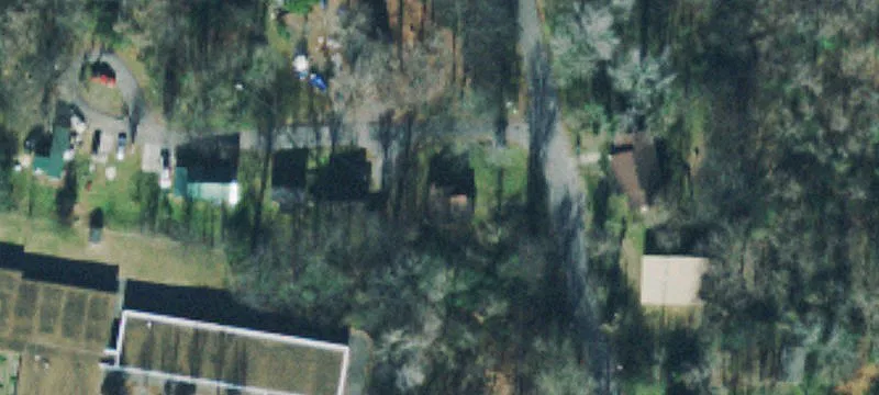422 Oak St
