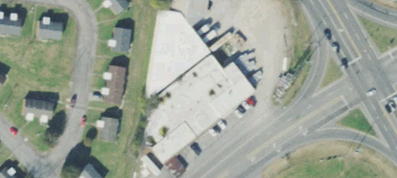 713 Main St