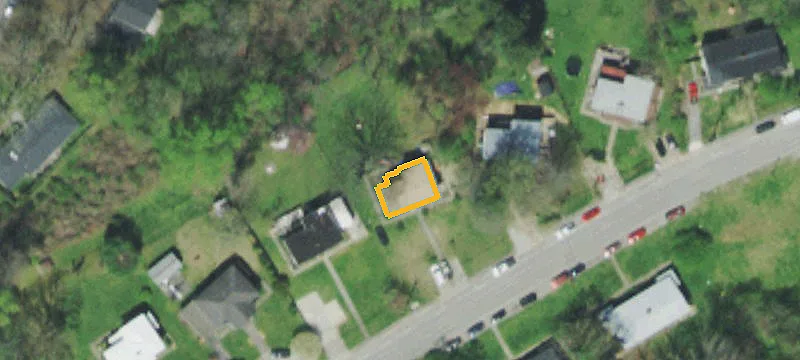 380 Outer Dr