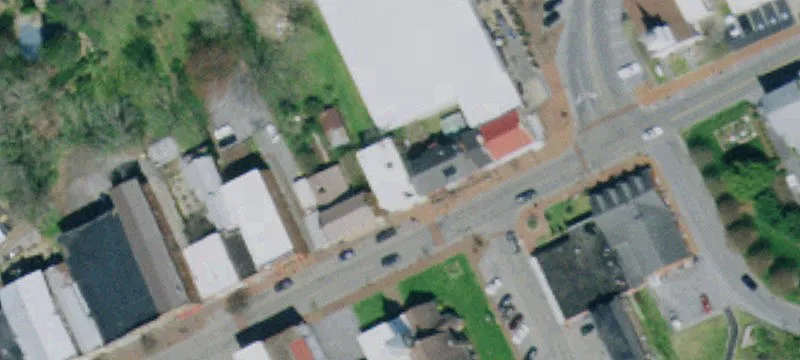 129 Main St