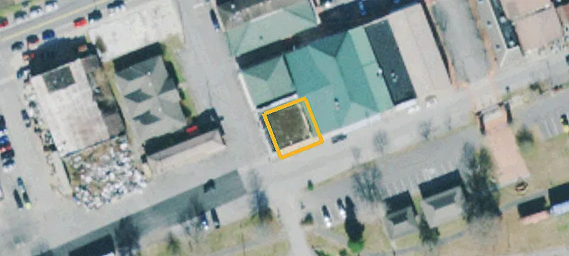 17 Frnt St
