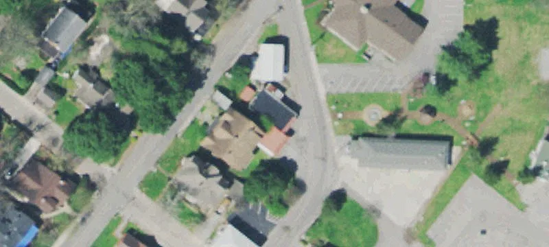 201 Mayes Ave