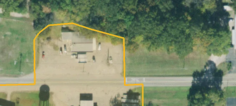 138 Hwy 57th E