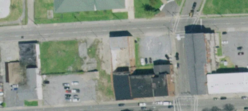 305 Market St