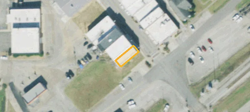 21 Main St