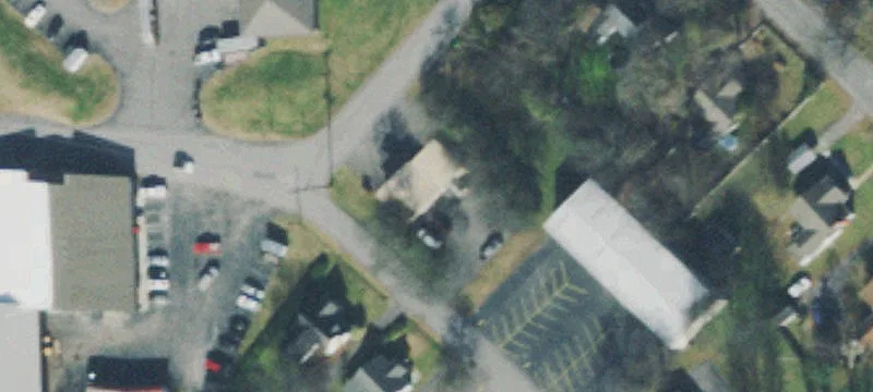 101 Ee Ave
