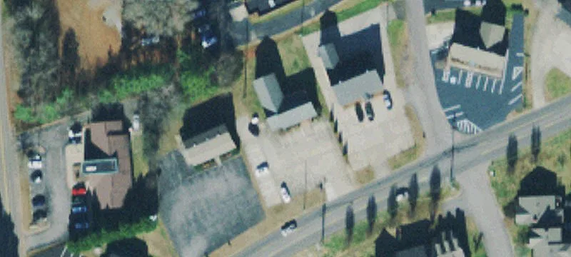 1827 Memorial Dr