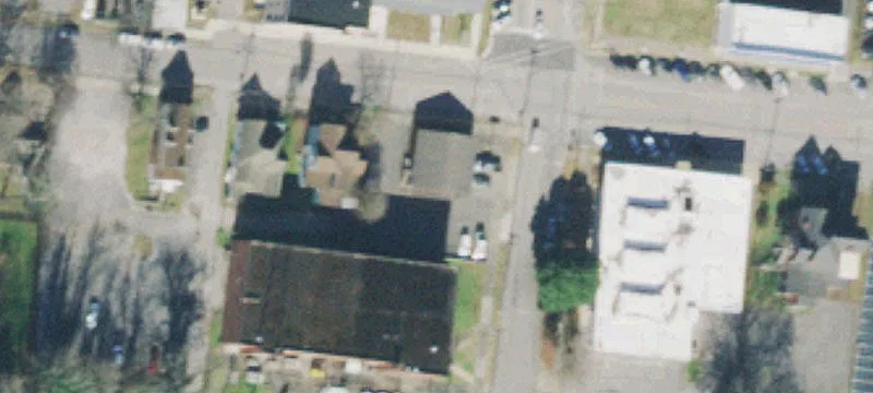 902 High St