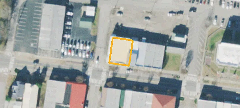 101 Main St