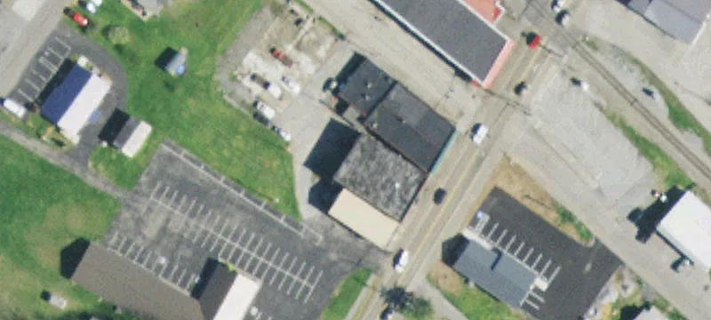 1621 Main St