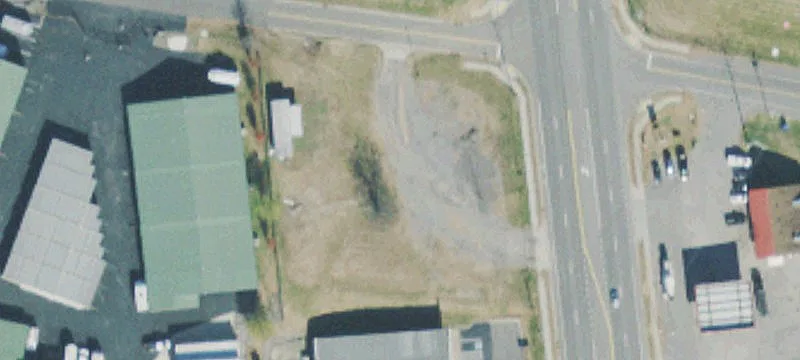 1304 Water Ave