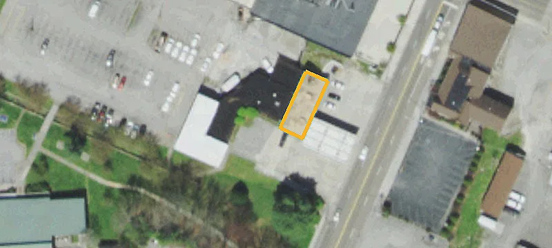 110 Bowling St