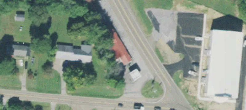 2606 Main St