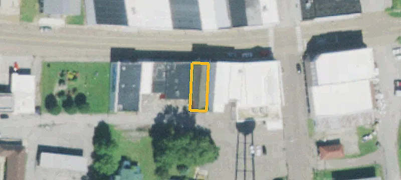 132 Main St