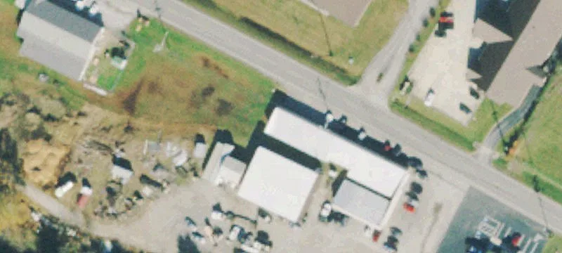 439 Industrial Ln