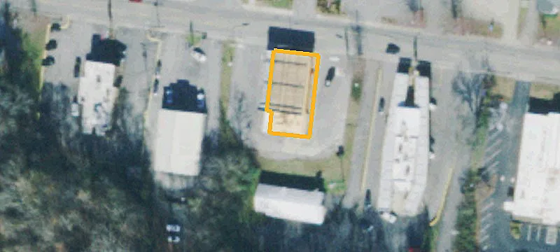 304 Main St