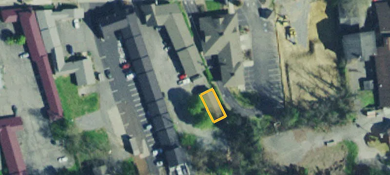 402 Pkwy Parkway