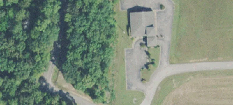 190 University Ave