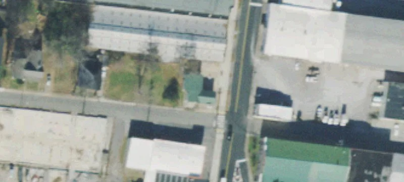 1015 Main St