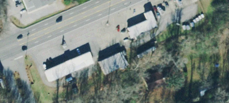 1410 Hwy 70th E
