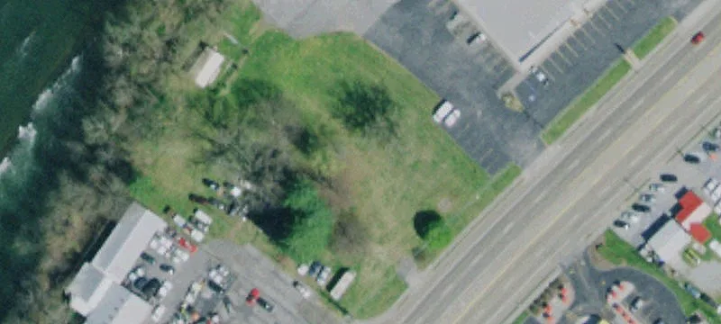 Elk Ave