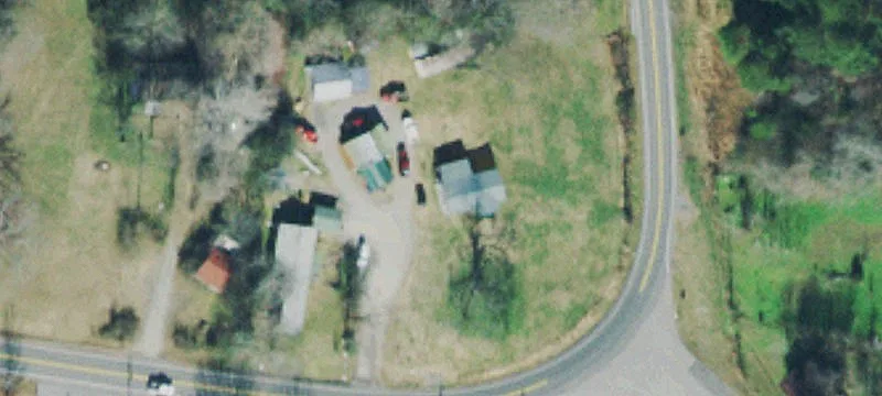 1975 Hwy 49th E