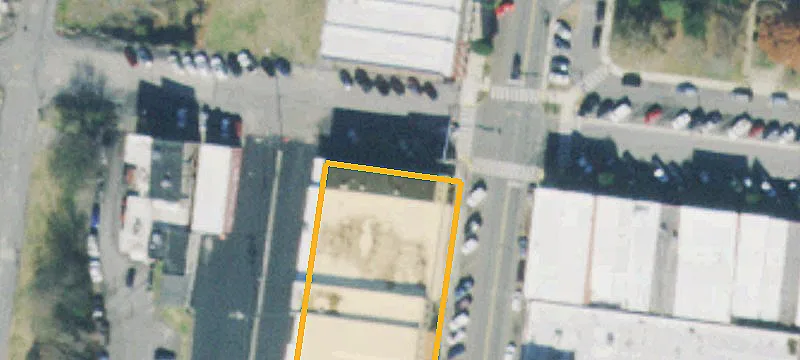 201 Main S Ave