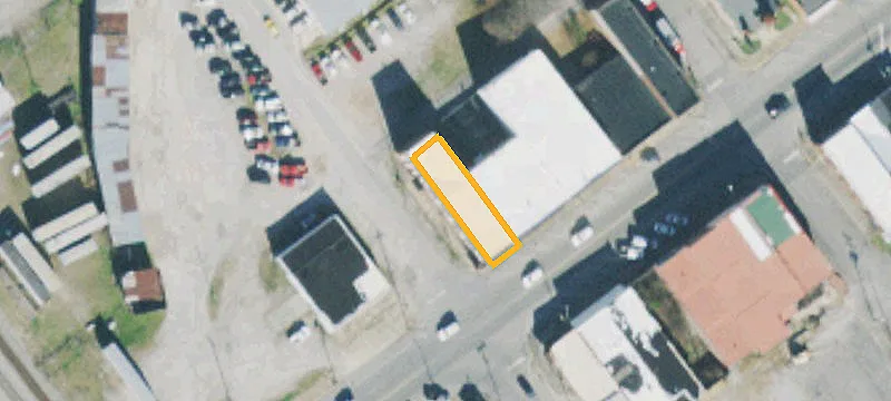 201 Main St