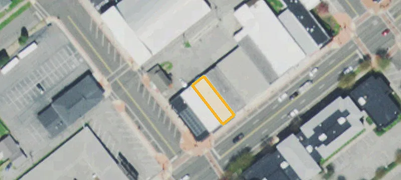 119 Broadway St