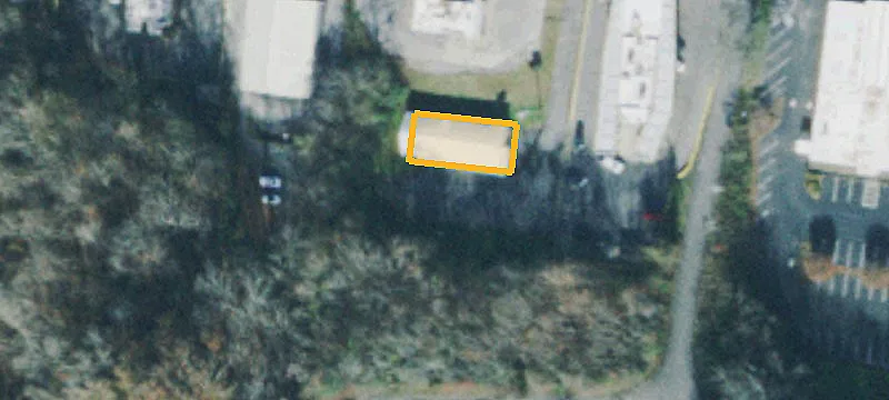 302nd W Main St