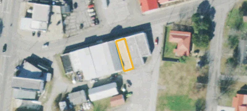 30 Swan Ave