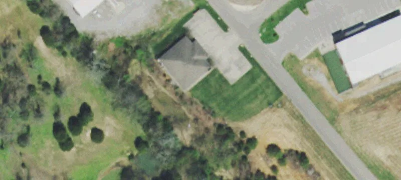 600 Gladstone Rd