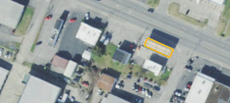 1326 Main St