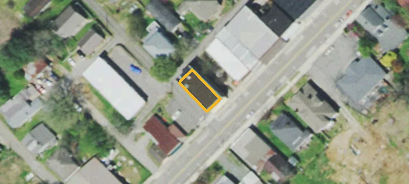 327 Main St