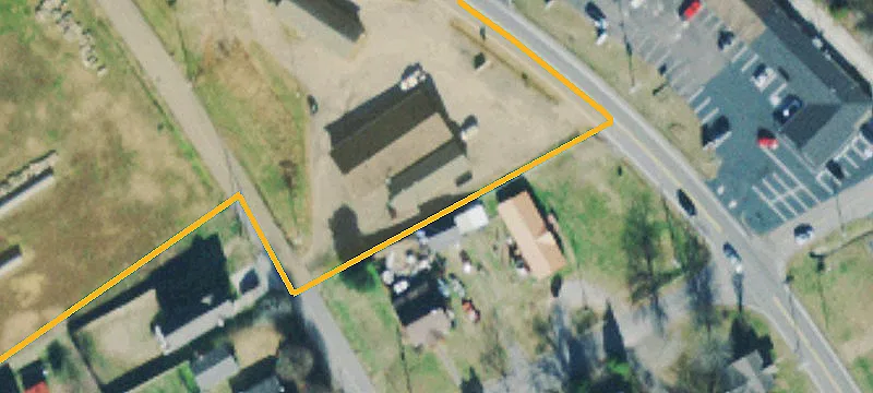 606th N Main St