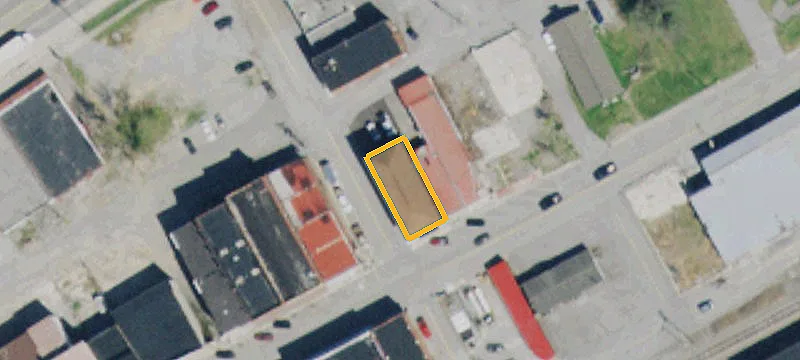 202 Main St