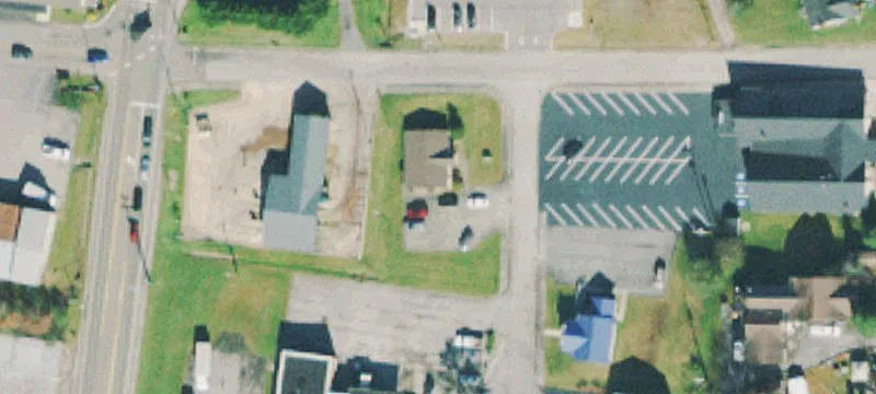 104 Thompson St