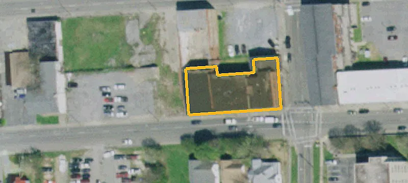 304 Main St