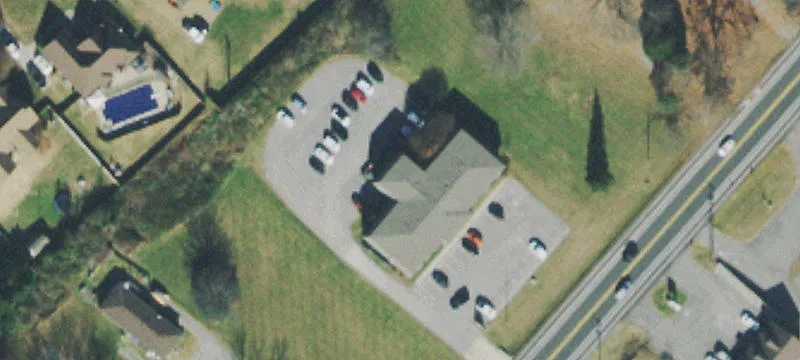 2823 Hwy 31st W