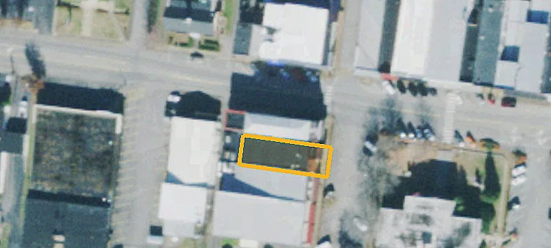 106 Main St