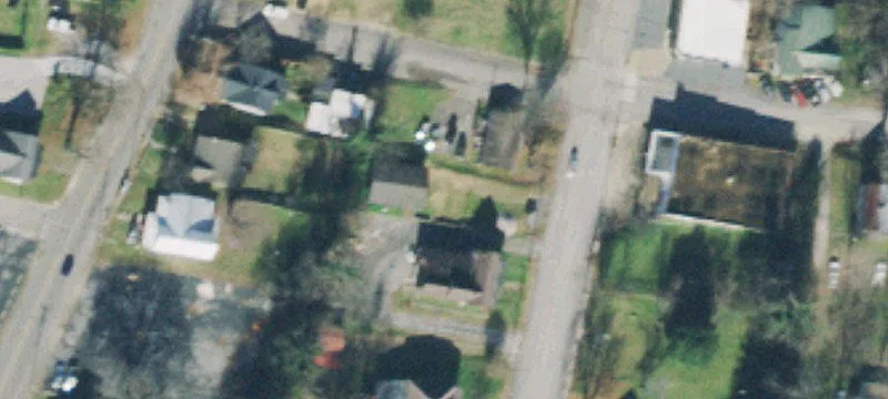 1502 Main St