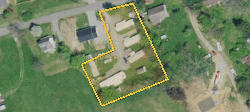 3323 Mckinley Rd