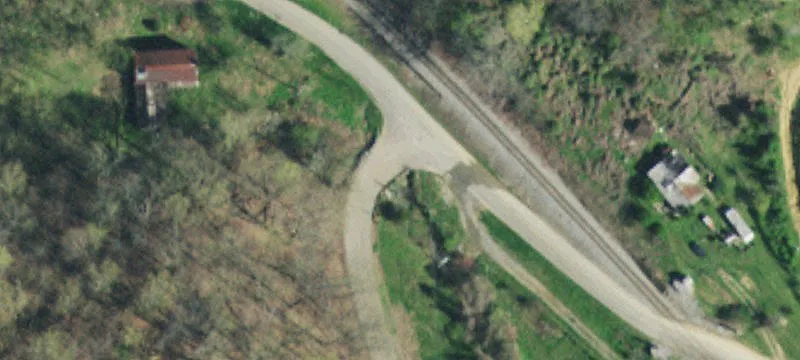810 Old Witt Rd